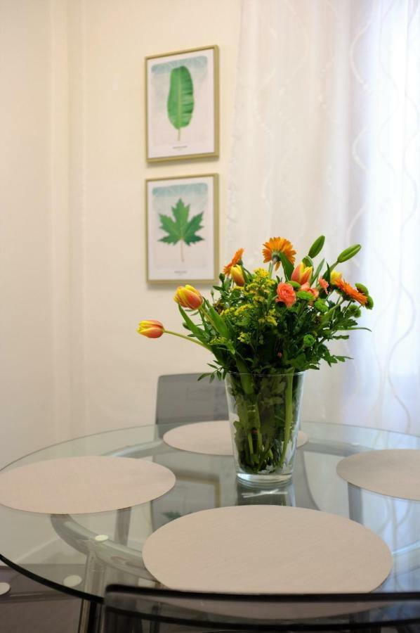 Filarmonico12 Apartment Verona Bagian luar foto