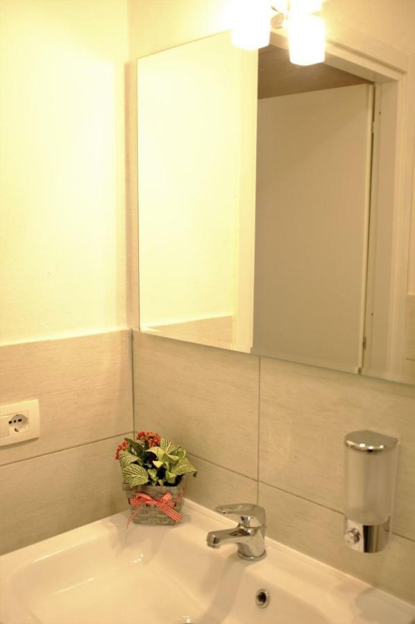 Filarmonico12 Apartment Verona Bagian luar foto