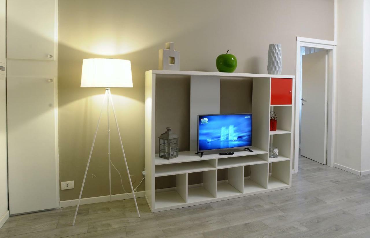 Filarmonico12 Apartment Verona Bagian luar foto